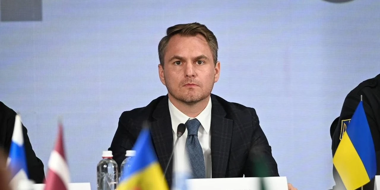 Кравченко повідомив про відрядження: ключові імена й цифри 14 вересня