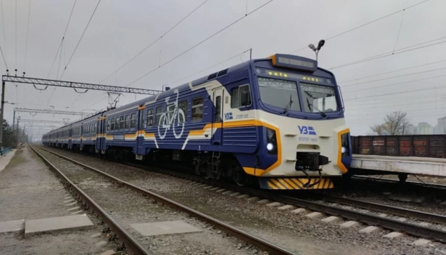 На час ремонту мостів у Києві посилять рух Kyiv City Express
